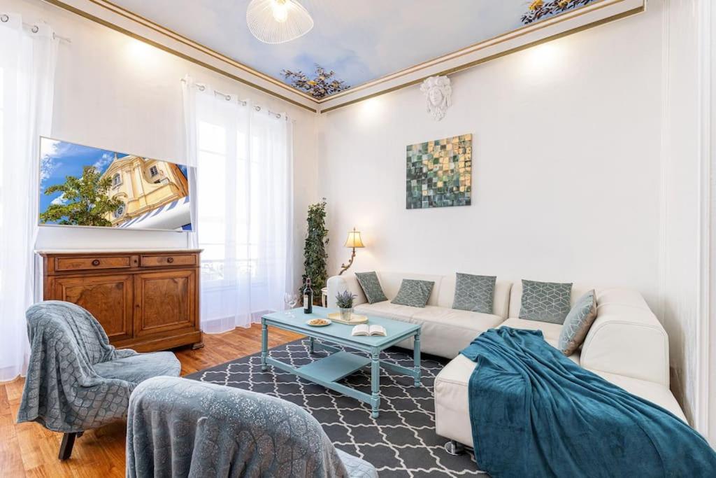 Risso - Comfortable 3 Bedrooms With Balcony *