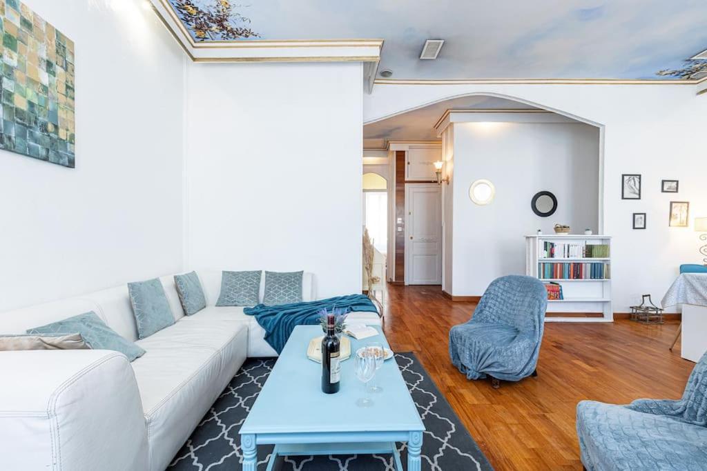 Risso - Comfortable 3 Bedrooms With Balcony Appartamento *