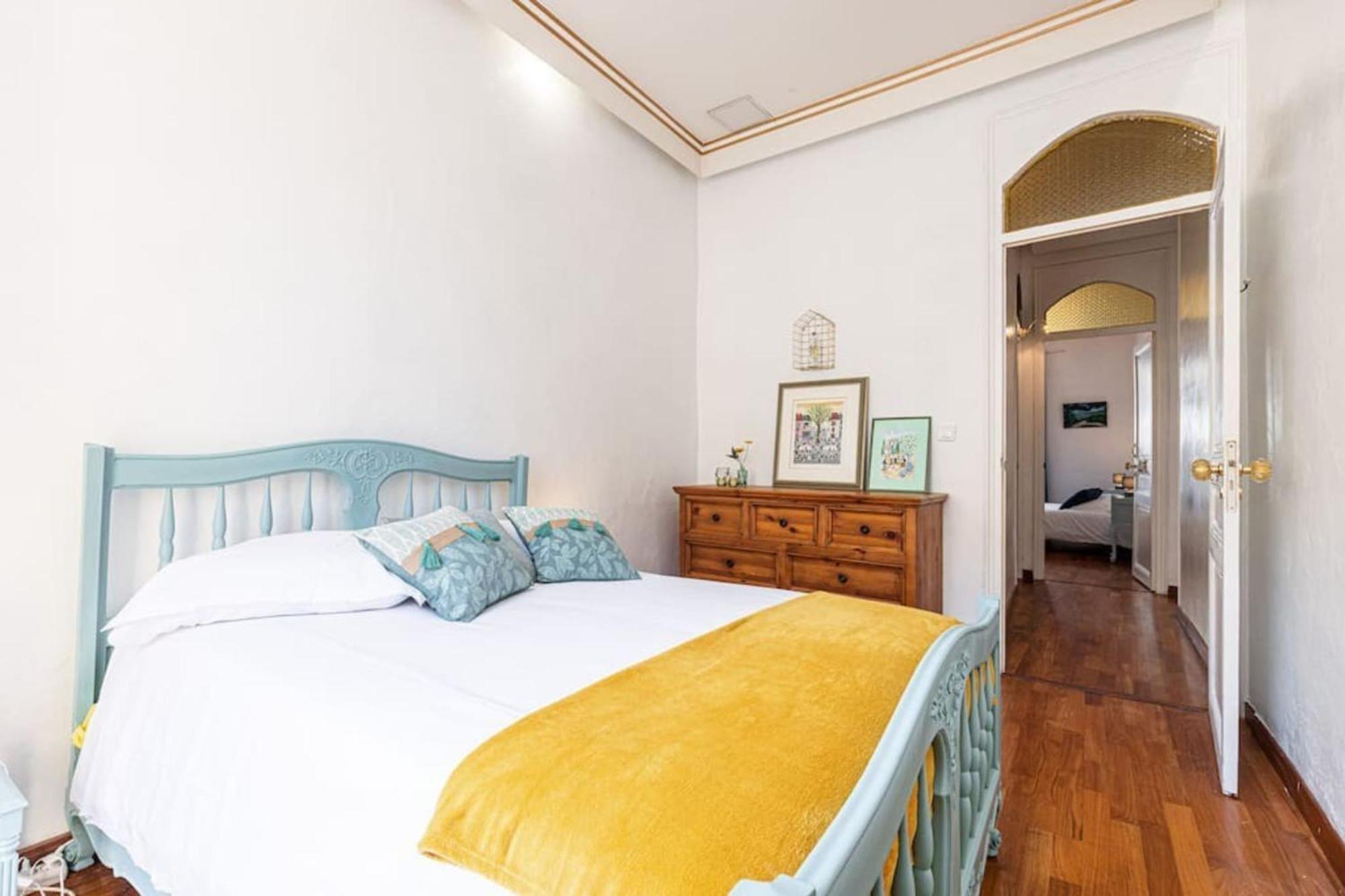 Risso - Comfortable 3 Bedrooms With Balcony Appartamento *