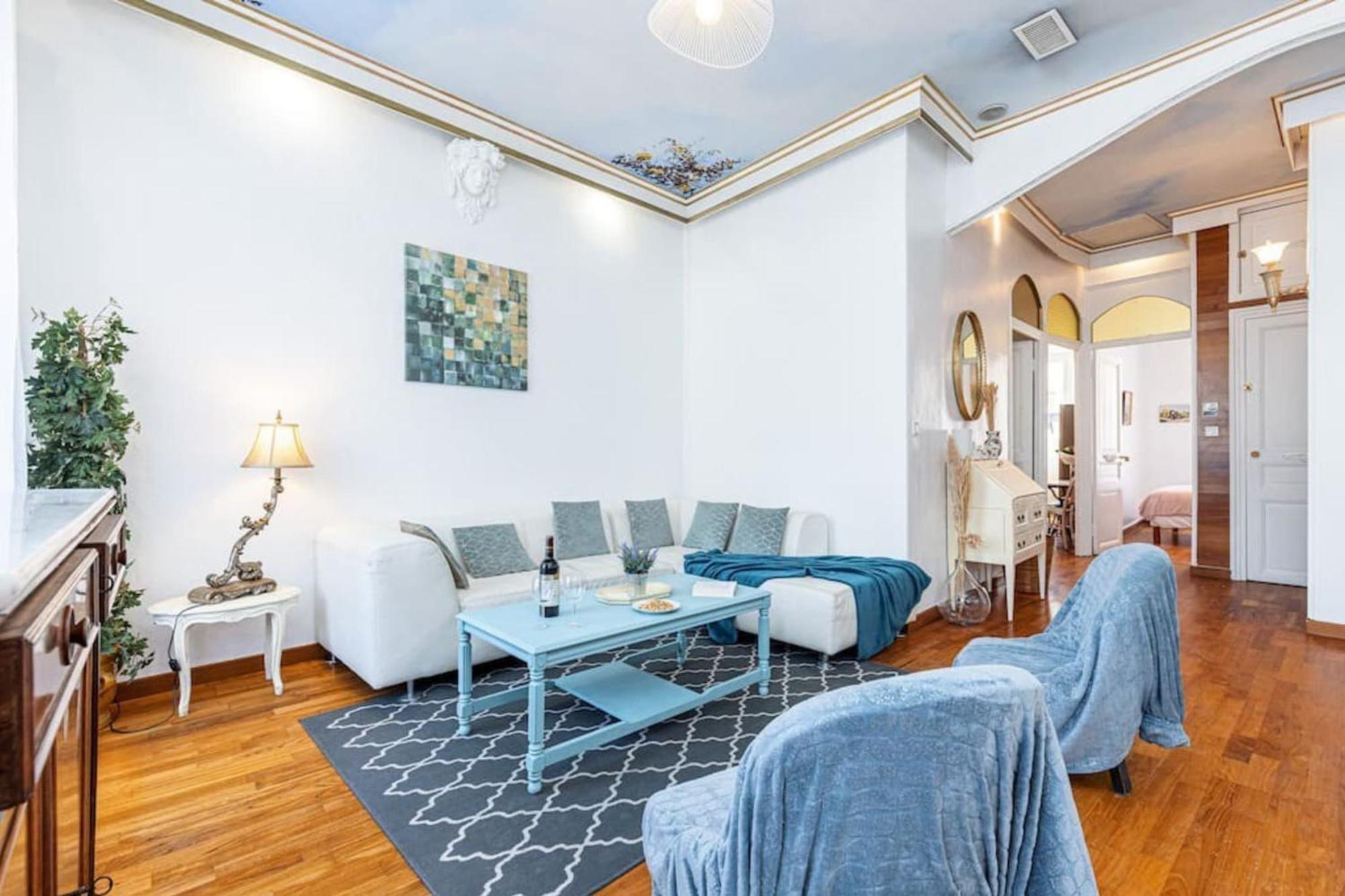 Appartamento Risso - Comfortable 3 Bedrooms With Balcony *